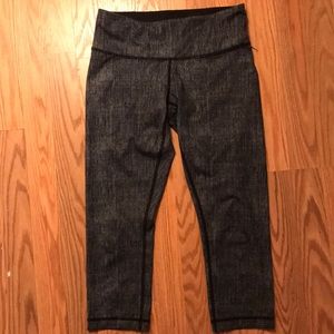Lululemon yoga pants